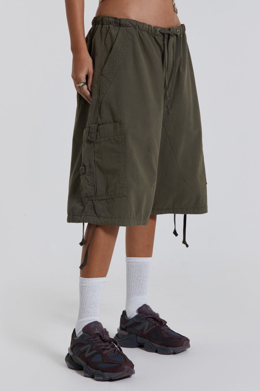 Jaded London Khaki Parachute Cargo Shorts | Shorts & Jorts