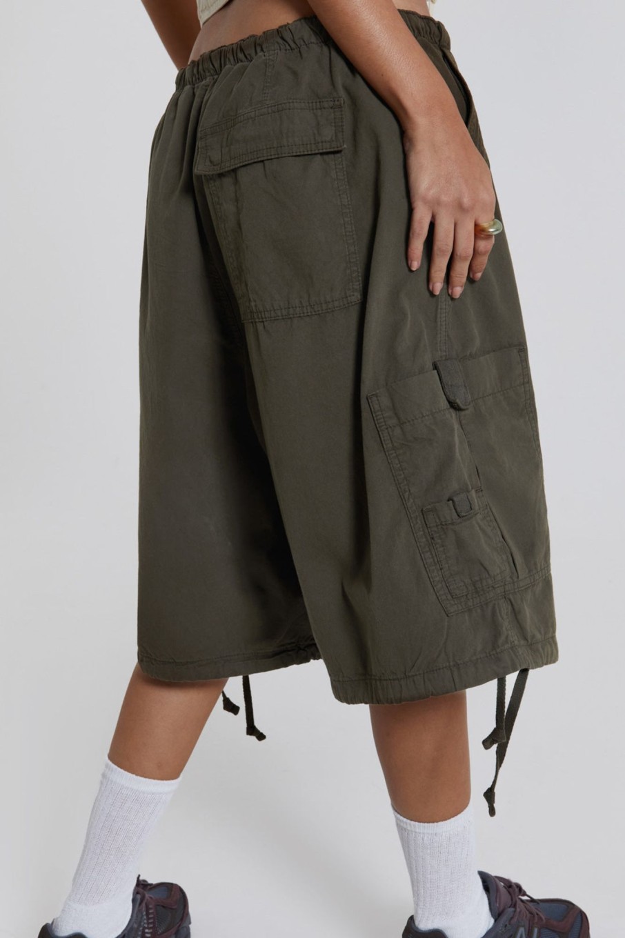 Jaded London Khaki Parachute Cargo Shorts | Shorts & Jorts